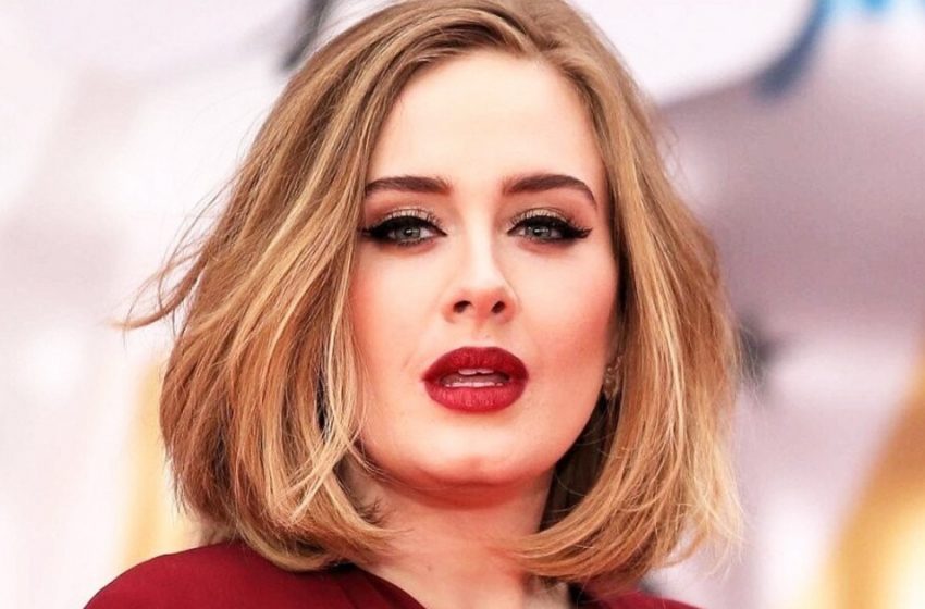  Fans don’t recognize Adele after she lost 90 lbs! The star has turned into an elegant beauty!