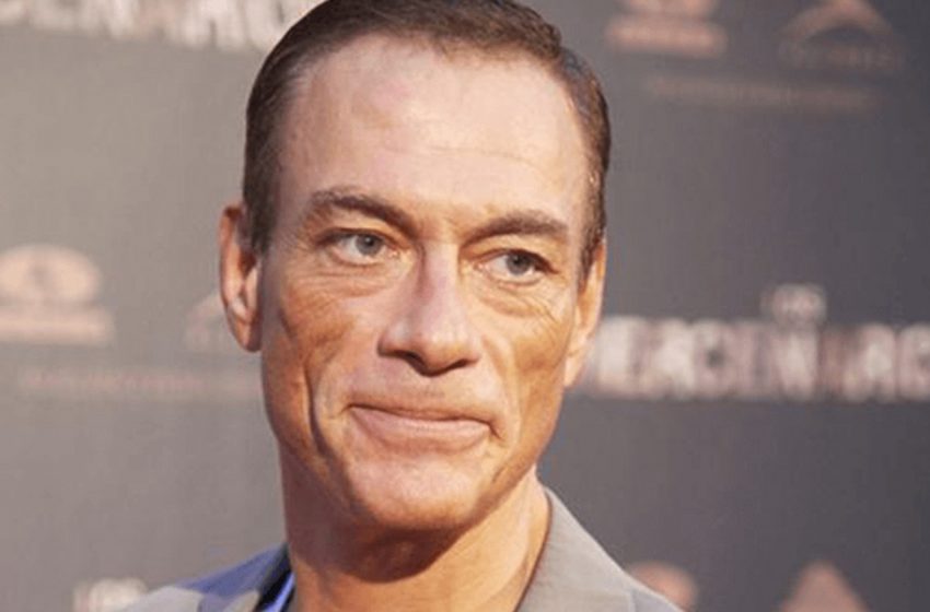  Look what Jean-Claude Van Damme’s beloved wife and children look like!