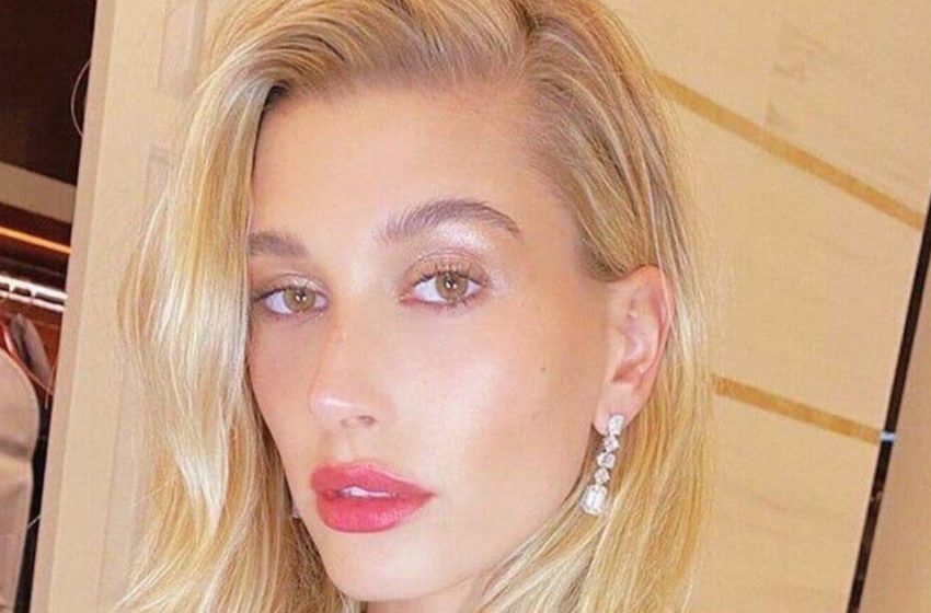  Justin Bieber’s wife, Hailey Bieber has posted new photos showing her flawless figure!