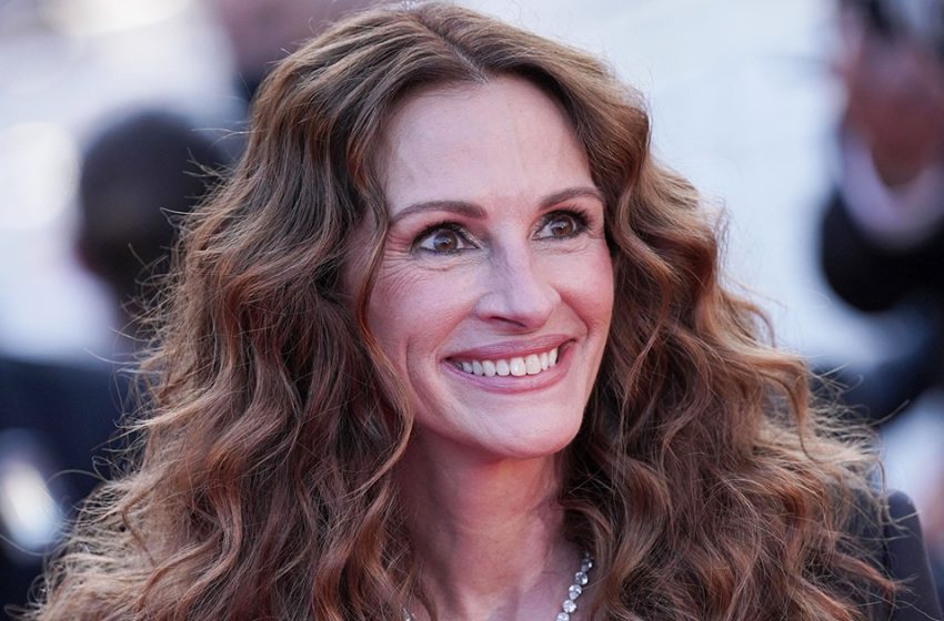  “When You Have Children, There’s No Time For Makeup.” Julia Roberts Talks Of Motherhood