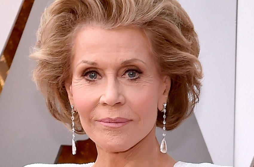 84-Year-Old Jane Fonda Doesn't Want To Grow Old And Does Several ...