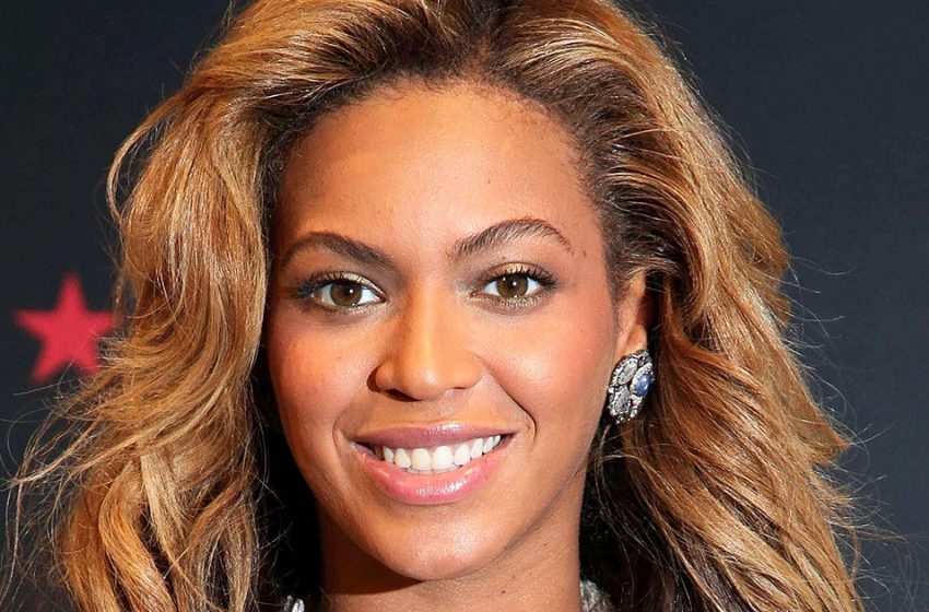  “This is how women should look at 40”: Beyoncé almost without clothes rode an unusual horse!