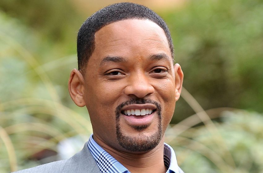  Will Smith appeared in public with his wife and children for the first time since the fight at the Oscars!