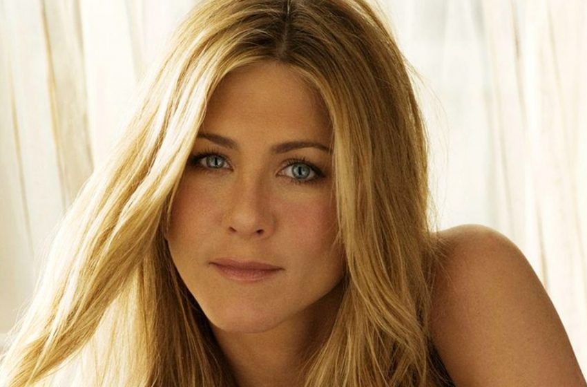  “John, beware of me!”: Jennifer aniston showed a cute video, hinting at an affair with a famous actor