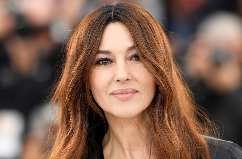  58-year-old Monica Bellucci Posed Without Underwear for a New Cover!
