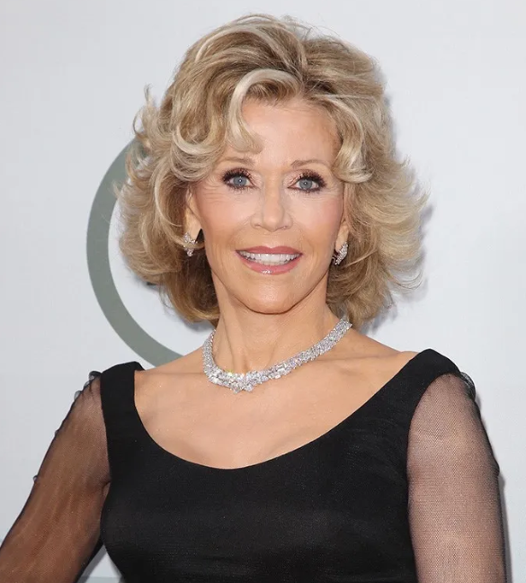 84-Year-Old Jane Fonda Doesn't Want To Grow Old And Does Several ...