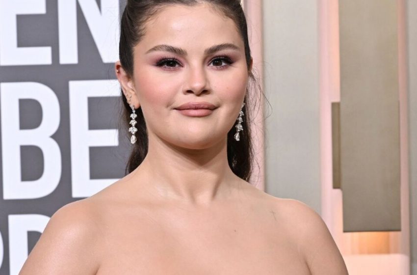  “The Star In a Chic Dress With an Immodest Neckline”: Selena Gomez Impressed Everyone at The Golden Globes