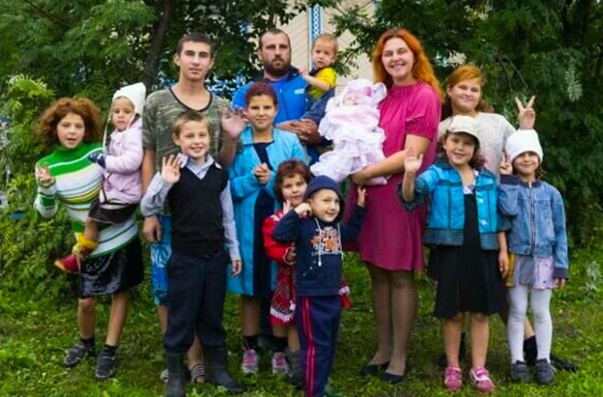  By The Age Of 32 This Woman Gave Birth To 12 Children