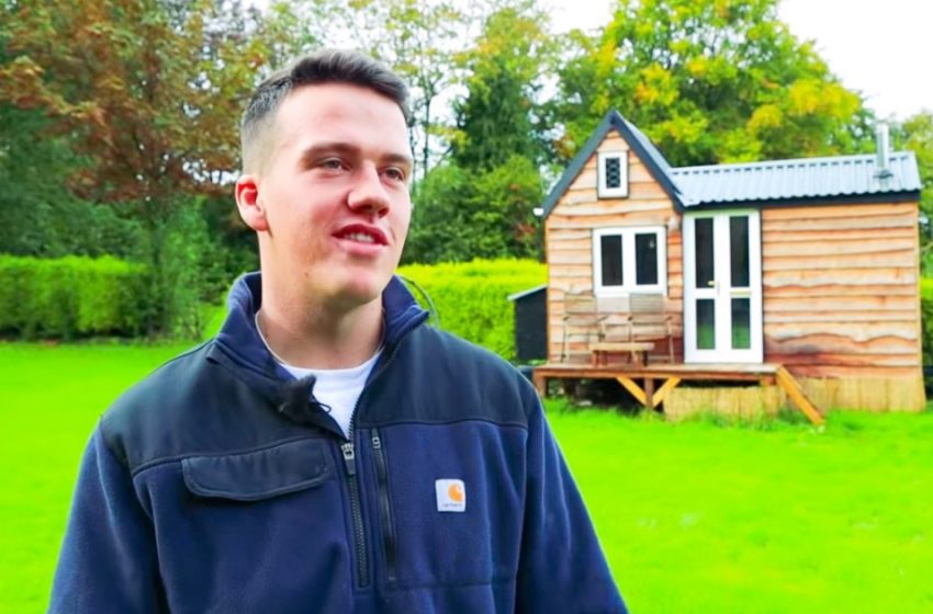  The Student Wanted To Move Away From His Parents And Built Himself A Small Cottage On Wheels