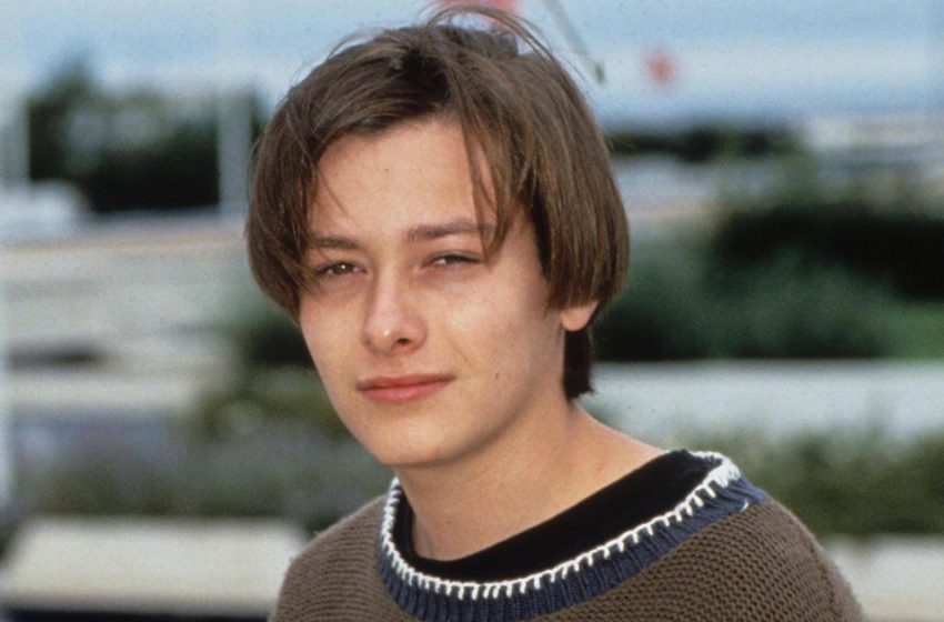  “He Became Terribly Fat!” How Handsome John Connor From The Terminator Looks Now