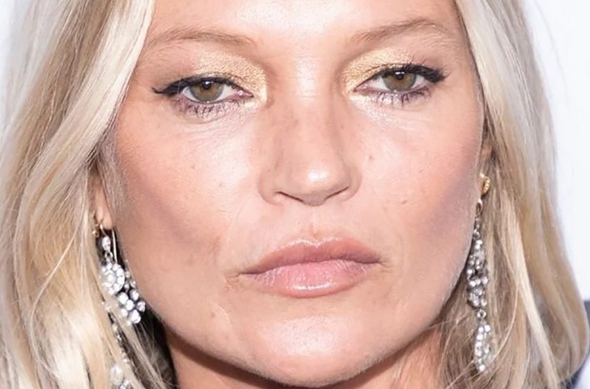 The Supermodel Of 90s 48 Year Old Kate Moss In A See Through Dress Without A Bra Pleased Her 