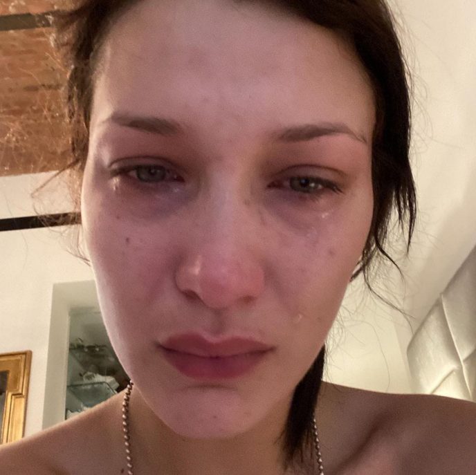 Model S Shots Without Makeup Bella Hadid S Fans Gasped When They Saw Her New Photos