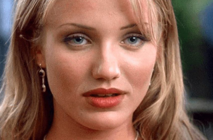  “Lost Her Beauty”: The Actress Of The Film “Mask” Is Completely Unrecognizable Now!