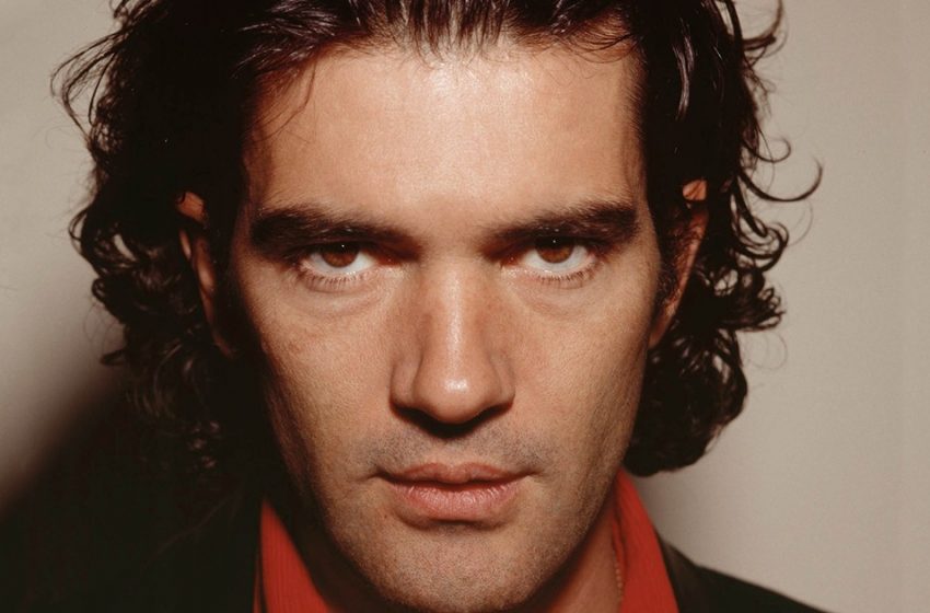  “Zorro Is Not The Same Anymore”: New Photos Of Antonio Banderas Upset His Fans!