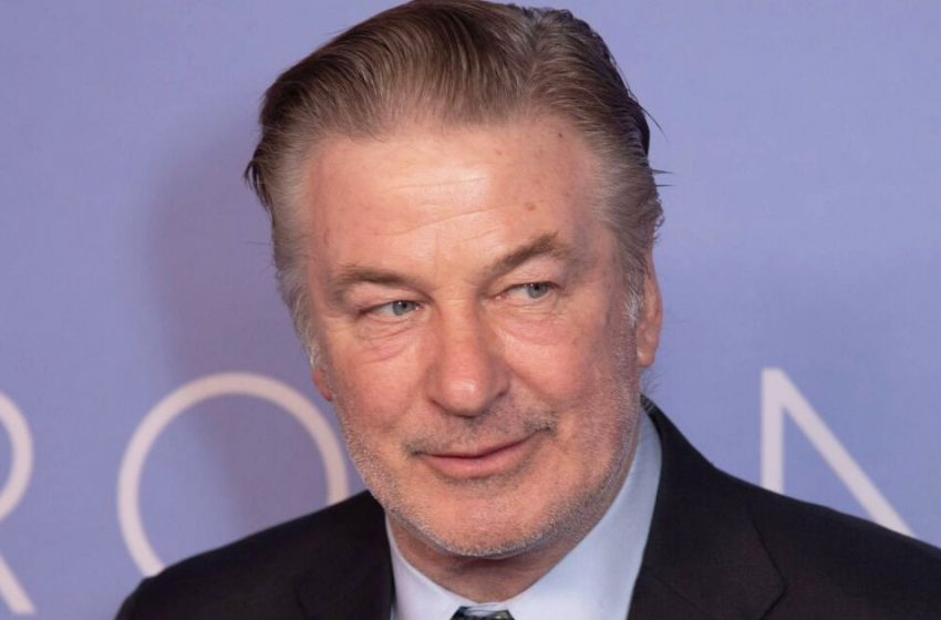  “What a Slim Figure”: Alec Baldwin’s Wife Who Gave Birth To Six Children Looks So Amazing!