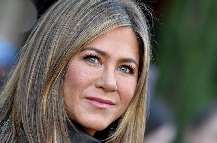  “Such a Provocative Dress”: Jennifer Aniston In a Transparent Mini Dress Caused a Stir At The Premiere!