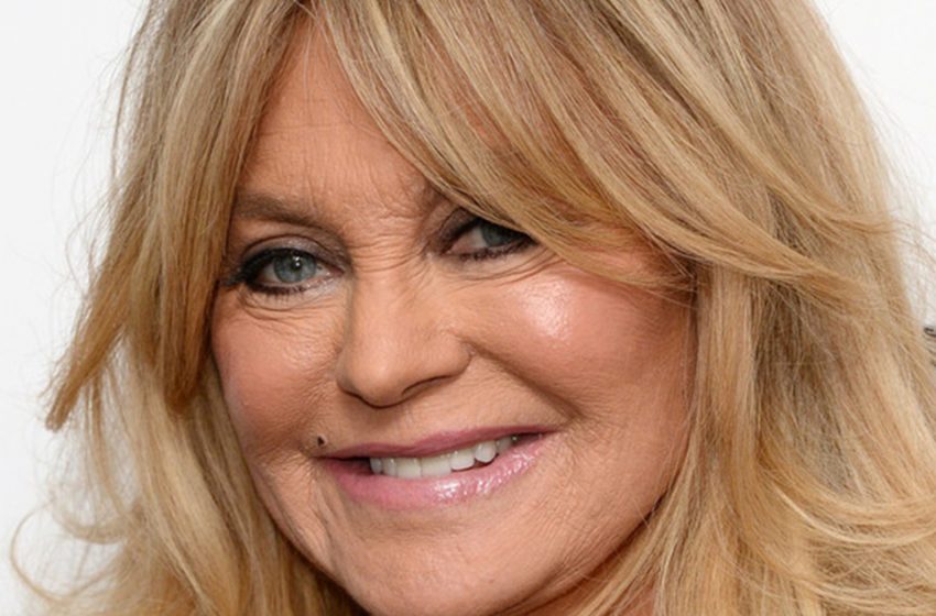  “What about facial expressions?” Hawn, 77, is unrecognizable after a facelift