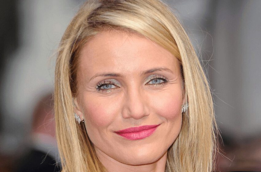  Beauty and daddy’s copy! First photos of daughter Cameron Diaz made a splash