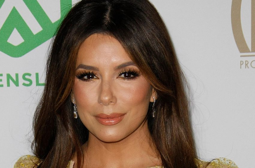  “You can envy her!” 45-year-old Eva Longoria boasted a steel press