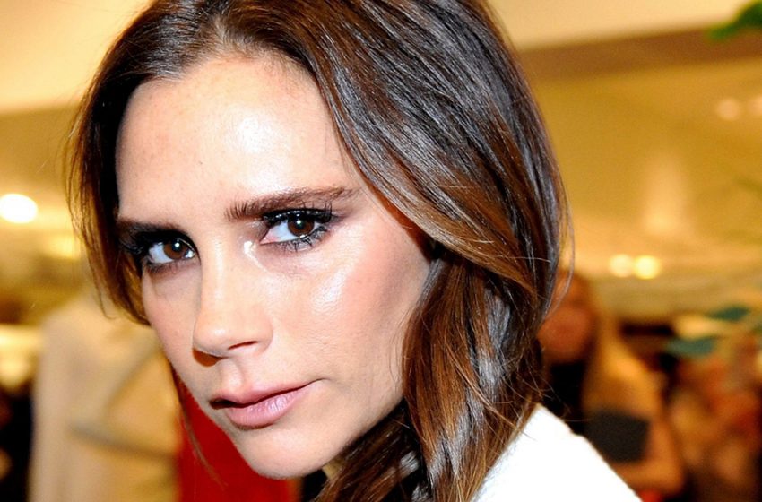  “Two sisters -Two Completely Different Lives”: What Does Victoria Beckham’s Sister Look Like, Who Works In The Hospital’s Parking Lot?