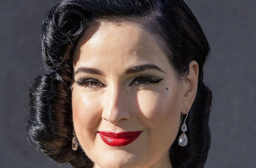  “Risky Neckline And Sparkling Diamonds”: Dita Von Teese In a Sparkling Dress Stunned Everyone!