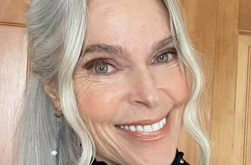  61-Year-Old Model In A Lace Set Teaches Us How To Age Gracefully