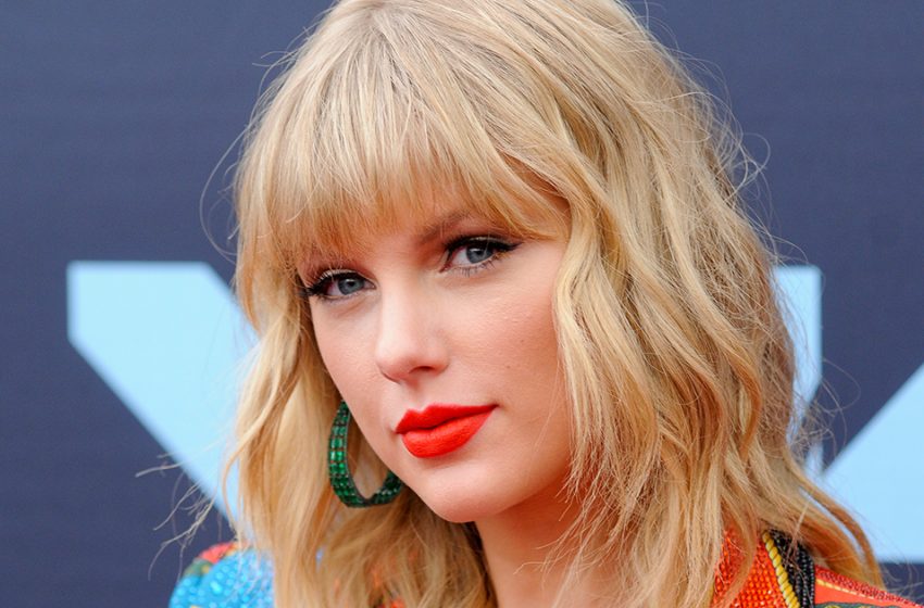  ‘Madly in love’: Taylor Swift begins dating rock band leader after break-up with Joe Alwyn