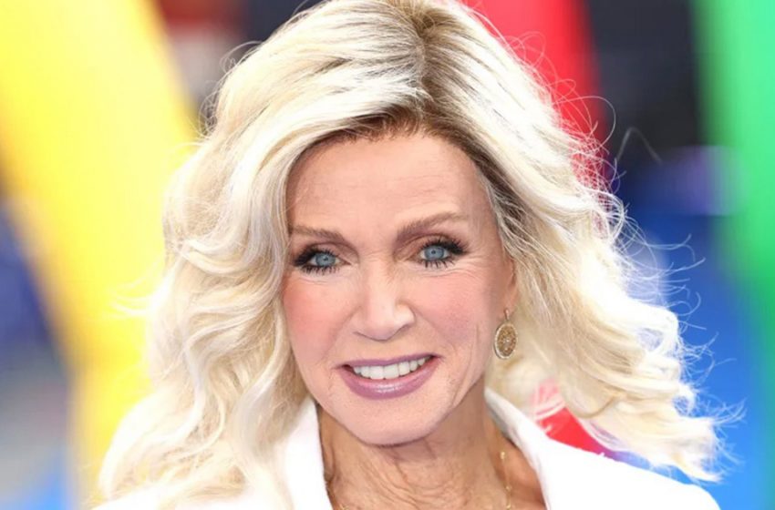  Donna Mills Became a Mom At 54: What Does Her 28-Year-Old Daughter Look Like Today?