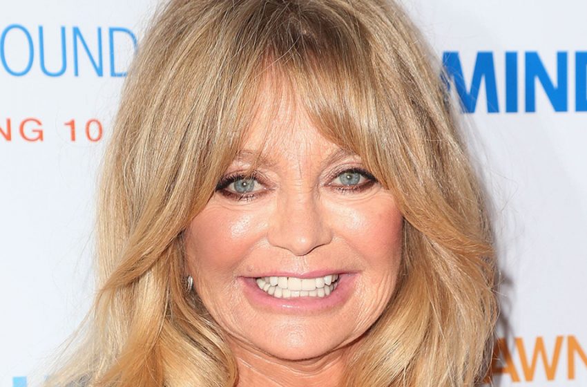  “Is She Really 77 Years Old?”: Eternally Young Goldie Hawn Impressed Everyone With Her Appearance At a Social Event!