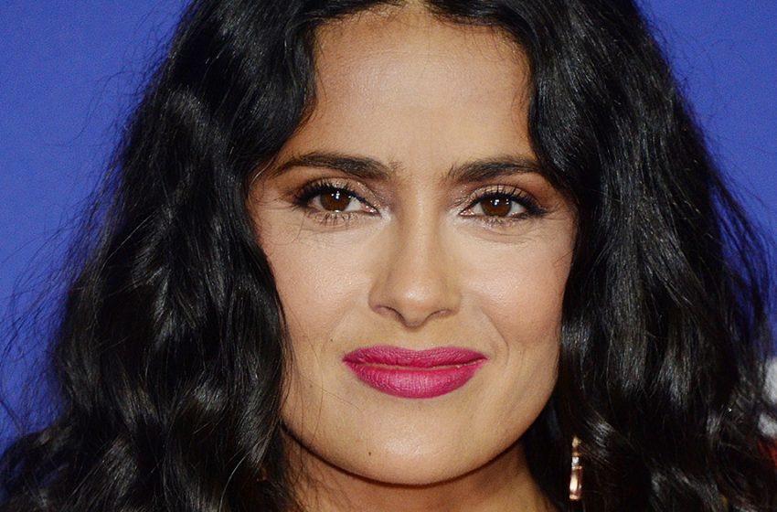  “So Stunning”: 56-year-old Salma Hayek In a Bright Bodysuit Boasted a Figure In The Pool!